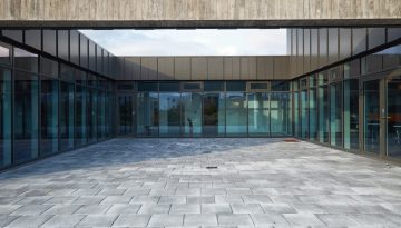 Ástjarnakirkja TJG Gluggar